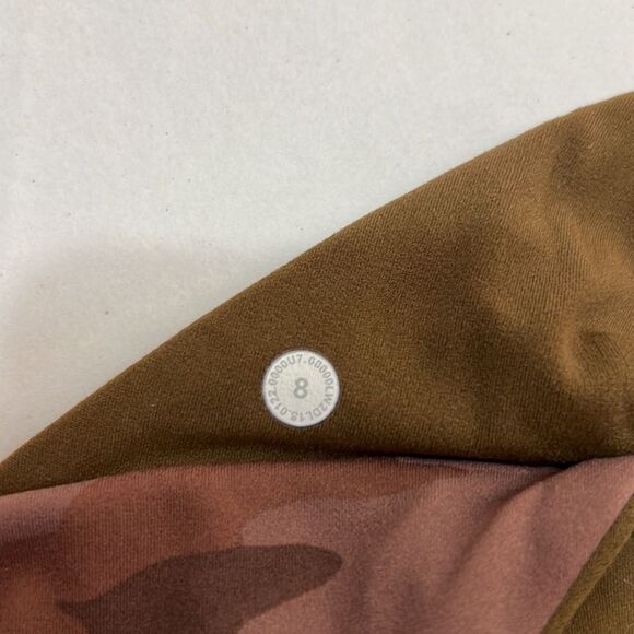 Lululemon Align brown reversible camouflage sport bra size 8. NWOT - Picture 16 of 16